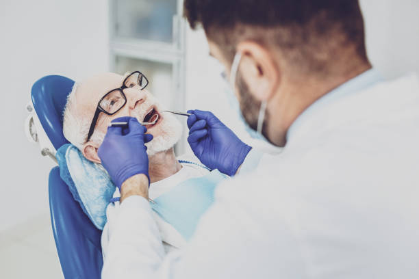 Best Cracked Tooth Emergency Dentist  in Methuen Town, MA